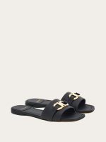 Ferragamo Flat slide with Gancini ornament - Image 3